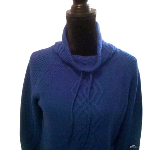 T by Talbots  Royal Blue Sweater Size M Lambswool blend - Picture 6 of 9